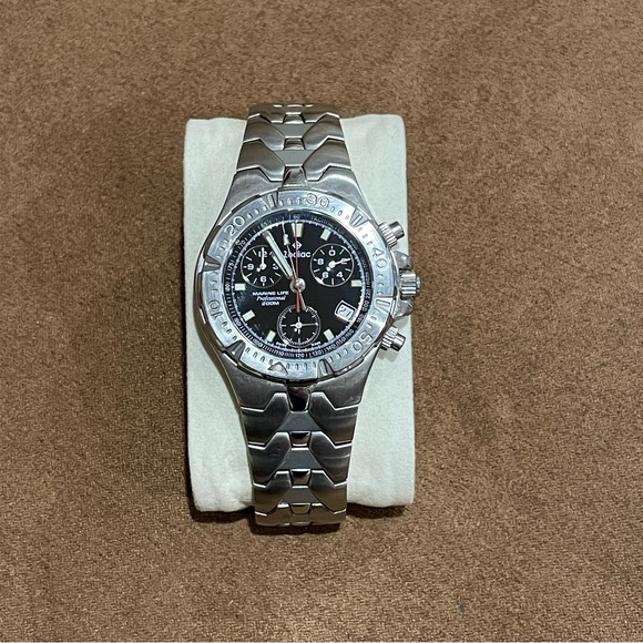 Zodiac Marine Life Watch - Picture 2 of 4